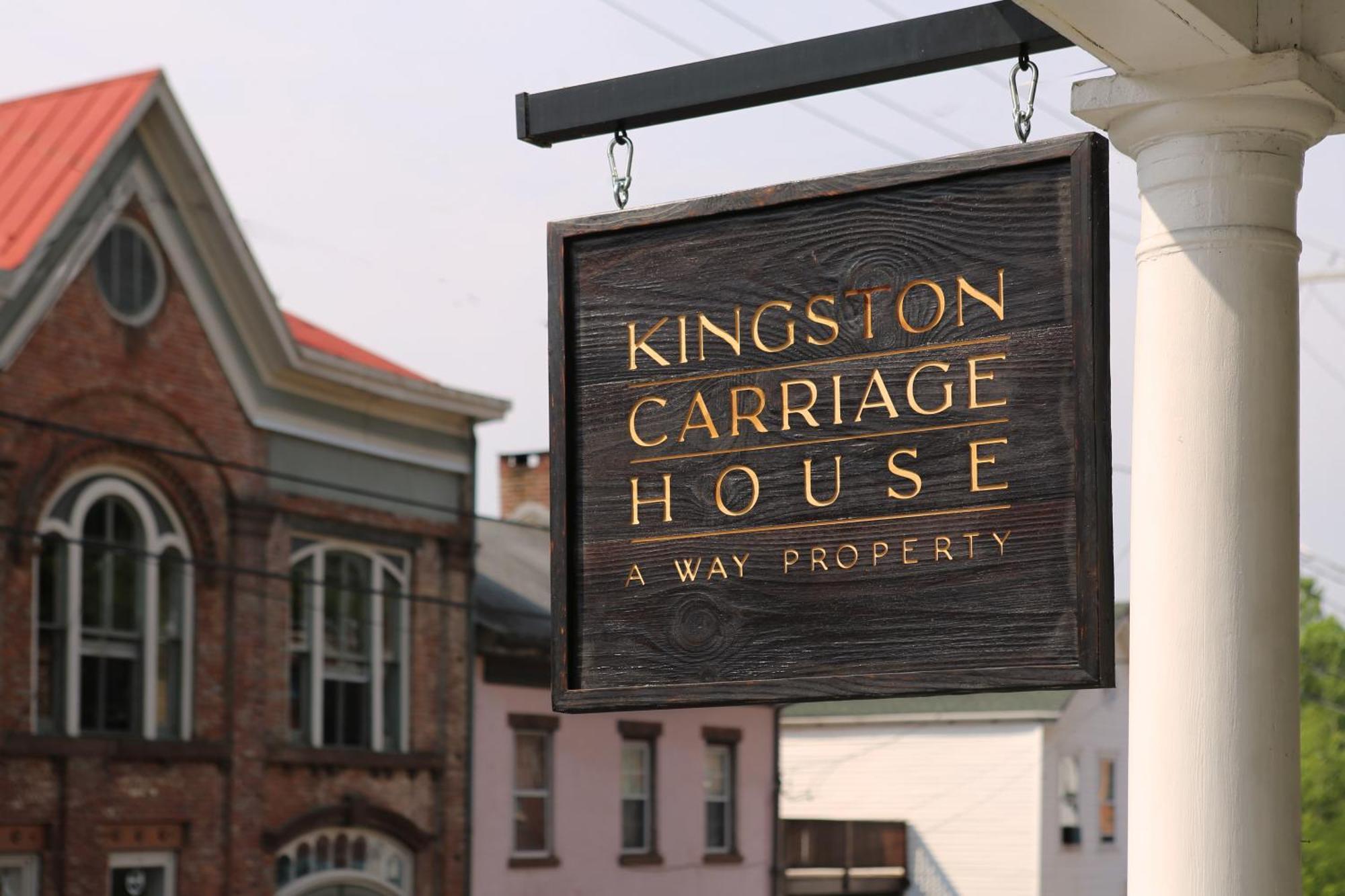 مبيت وإفطار Kingston Carriage House المظهر الخارجي الصورة